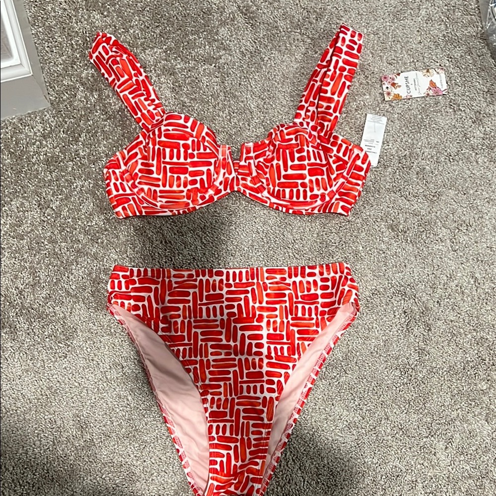Cupshe x Kittenish - Red and White Patterned Bikini Set